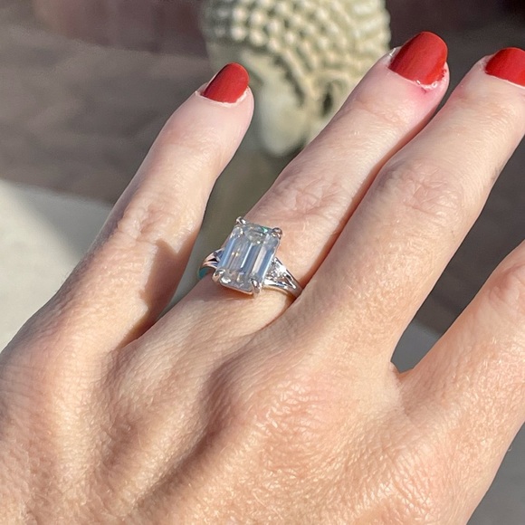 5ct D VVS1 Platinum Emerald cut Moissanite Ring - Picture 7 of 10